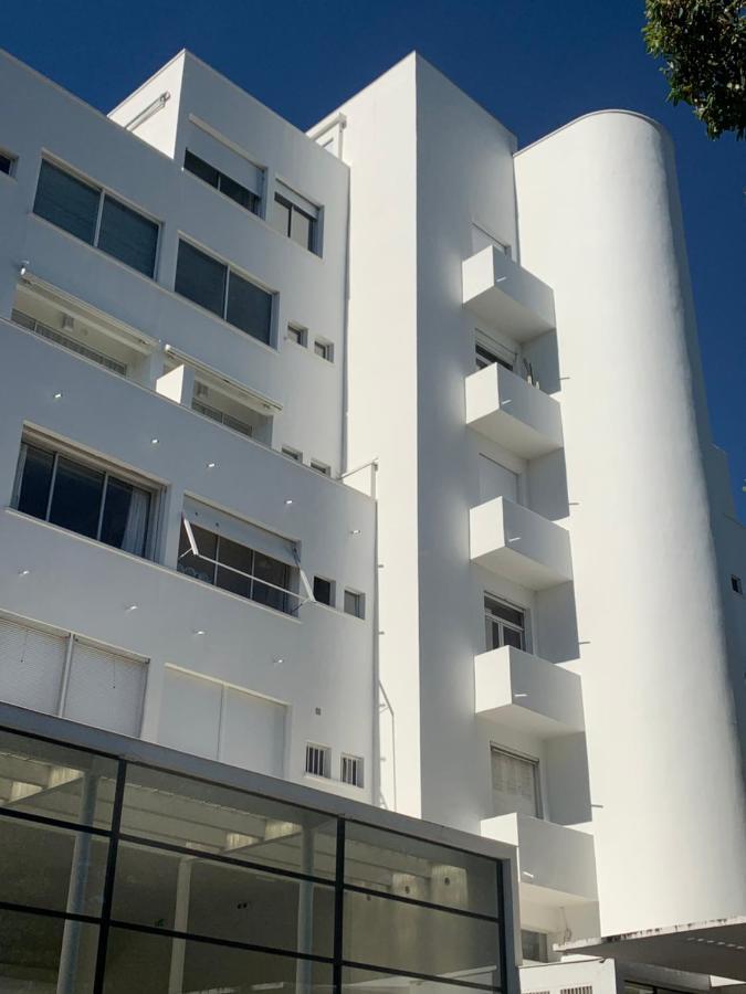 Elegant Studio Et Parking Dans Batiment Historique Saint-Tropez Eksteriør billede