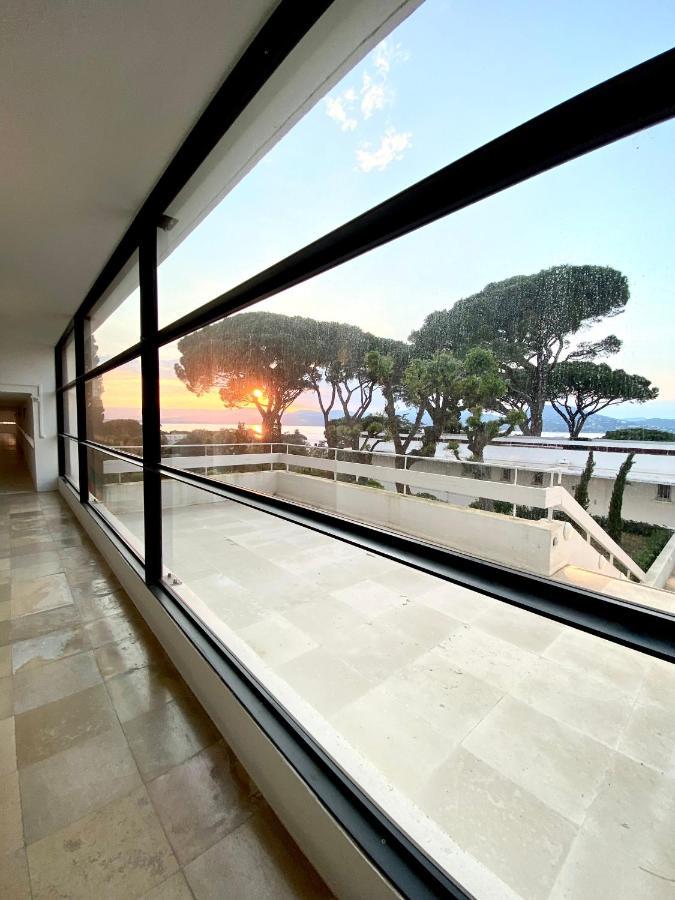 Elegant Studio Et Parking Dans Batiment Historique Saint-Tropez Eksteriør billede